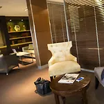 Tribe Hotel 4*