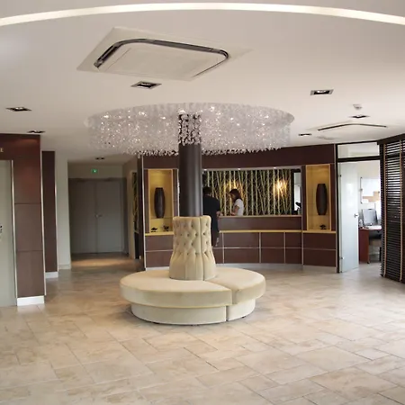 Otel Tribe